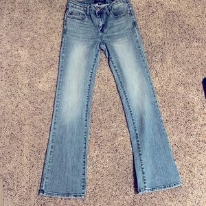 Judy blue light wash bootcut jeans 27x31
